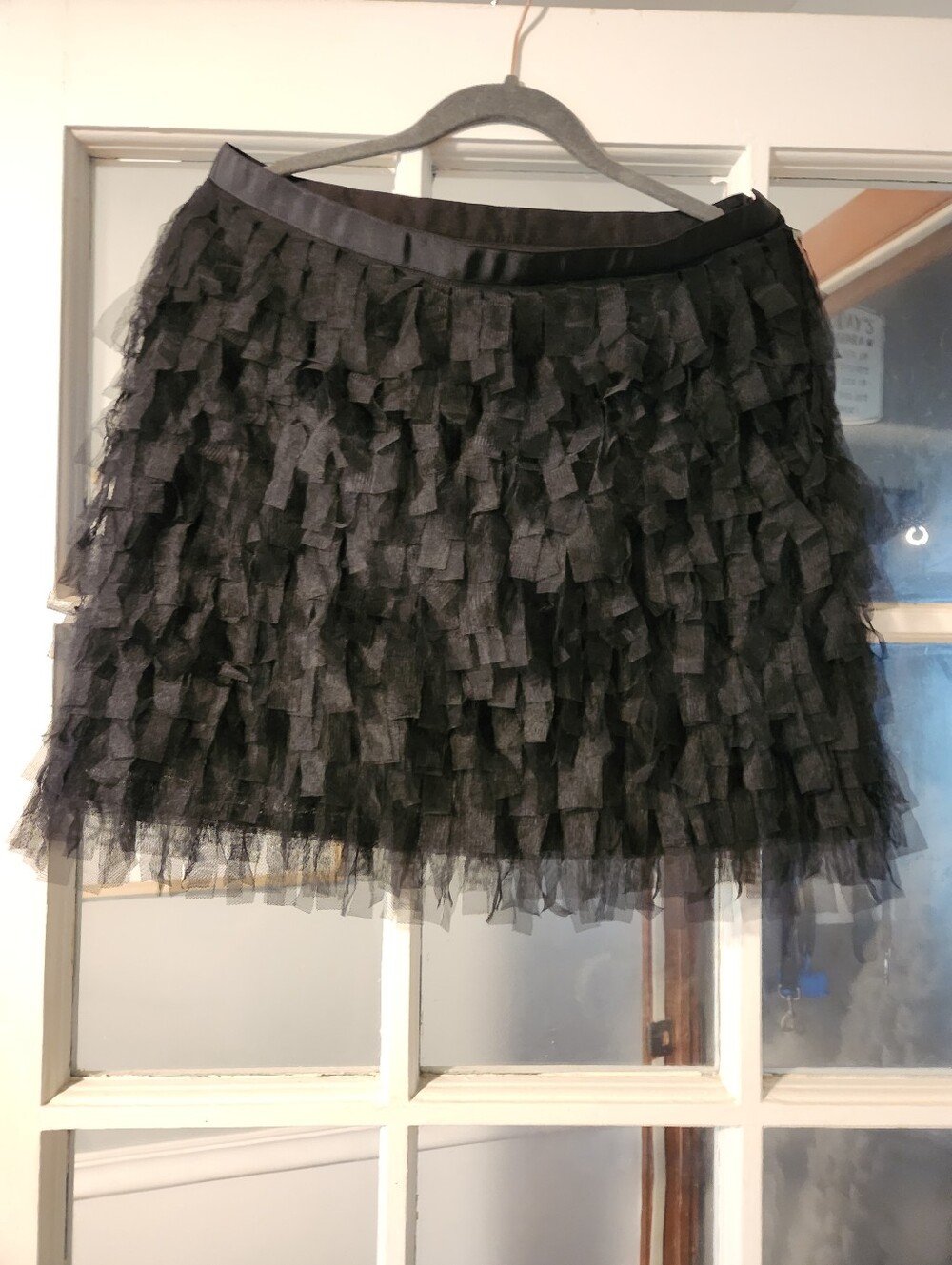 LOFT Black Tiered Tulle Fringe Mini Skirt Size 6 Lined Side Zip Party